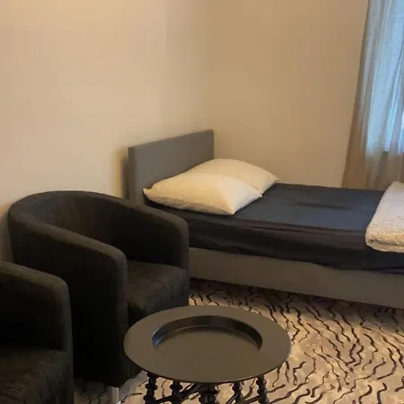 Privatunterkunft With Double Bed Not